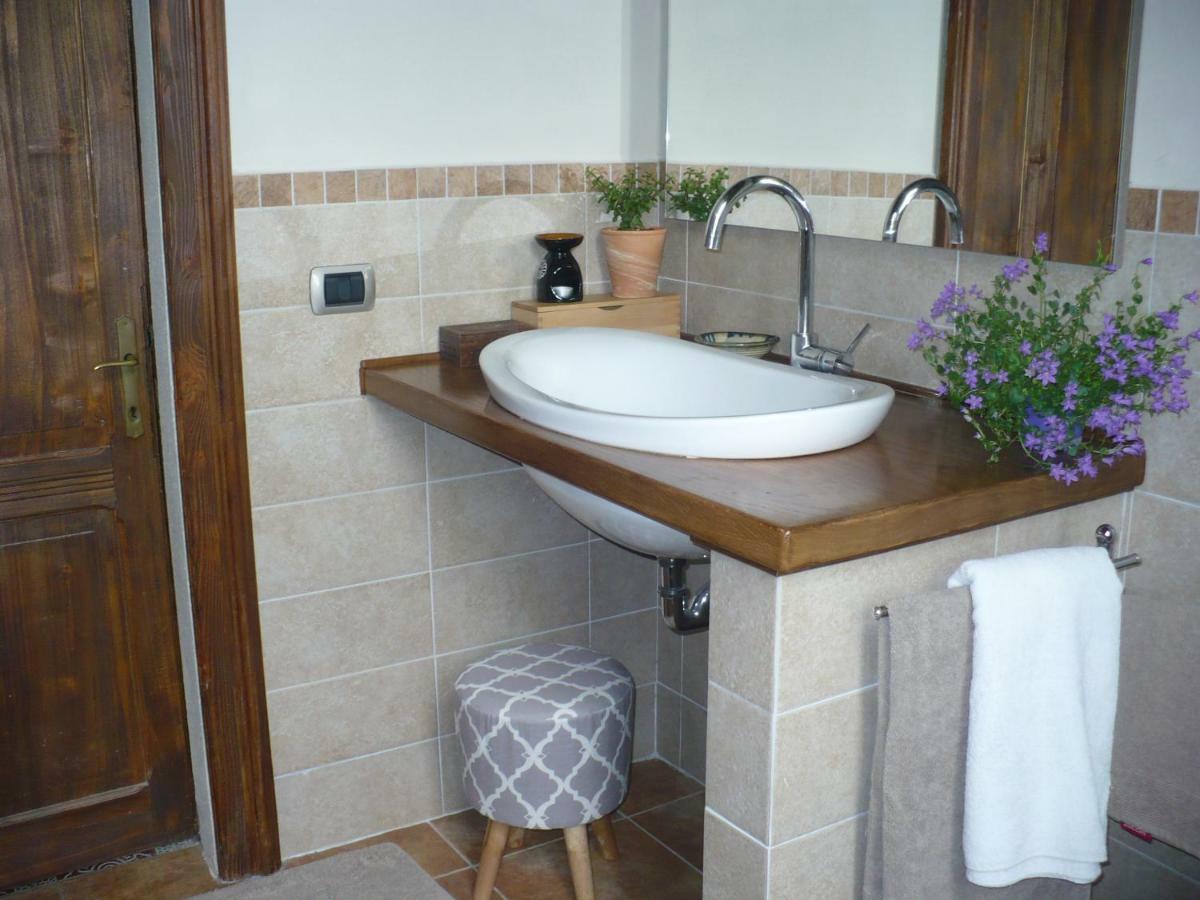 L'Albero Della Gioia Bed & Breakfast Villanova sull'Arda ภายนอก รูปภาพ