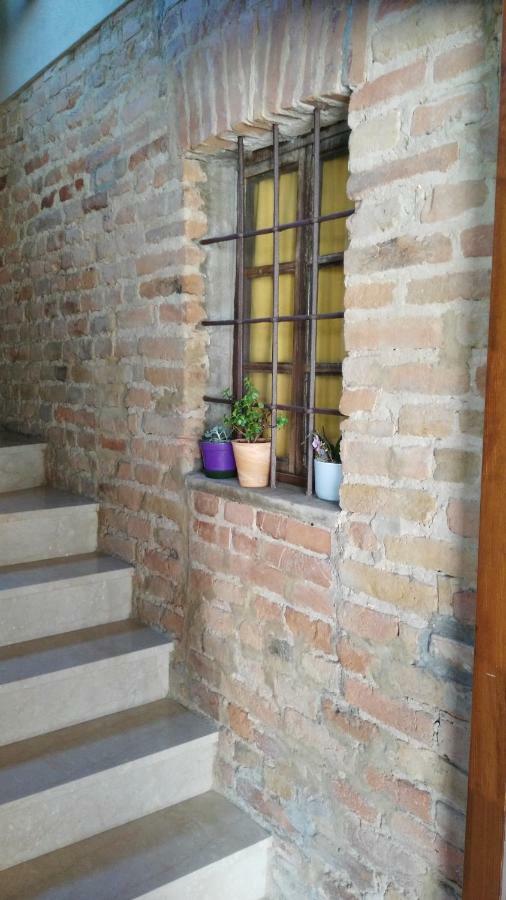 L'Albero Della Gioia Bed & Breakfast Villanova sull'Arda ภายนอก รูปภาพ